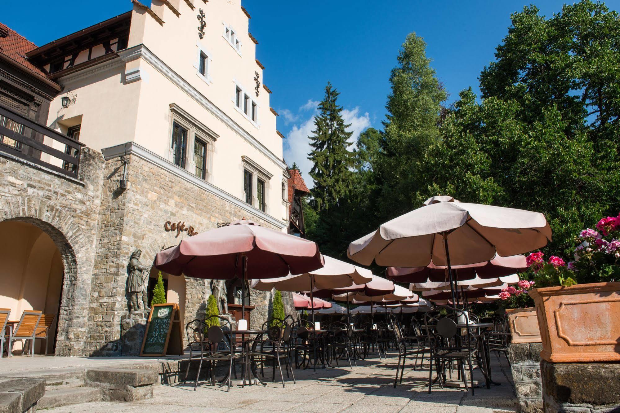 Complex La Tunuri - Vila Economat Hotel Sinaia Exterior foto